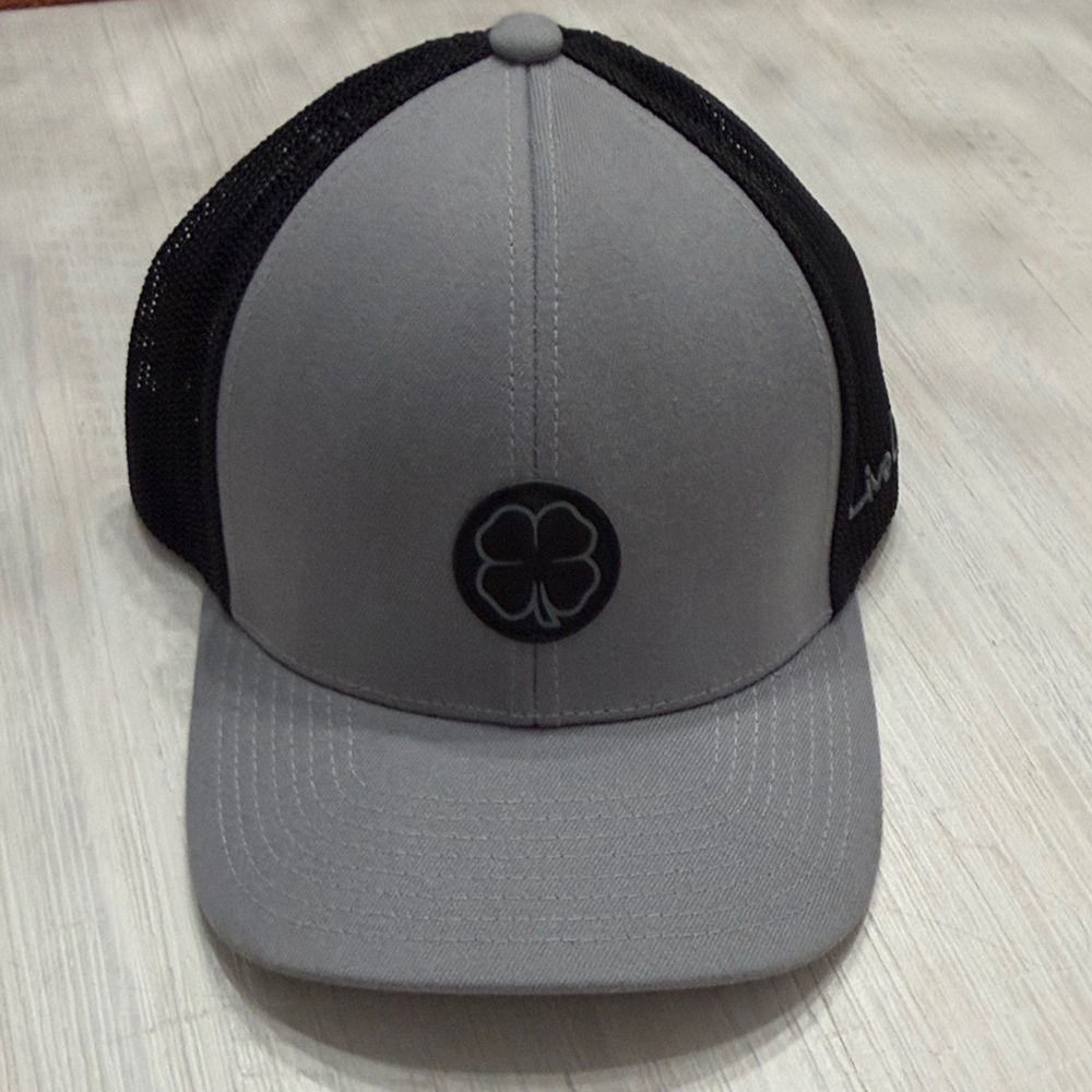 NWOT Black Clover Gray and Black Mesh Cap